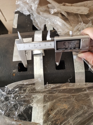 10877920 Các bộ phận của trạm trộn Lưỡi dao PQ190C.5-1 Chống mài mòn cho máy bơm bê tông SANY