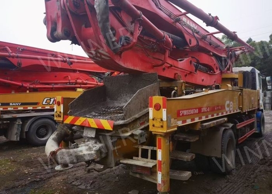 Xe tải bơm tay 2 trục 2019 Xe tải bê tông đã qua sử dụng 37m với khung gầm SANY